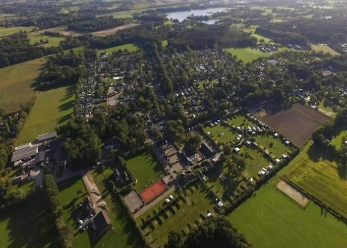 In Veluwe With Peaceful Surroundings Dom wakacyjny *